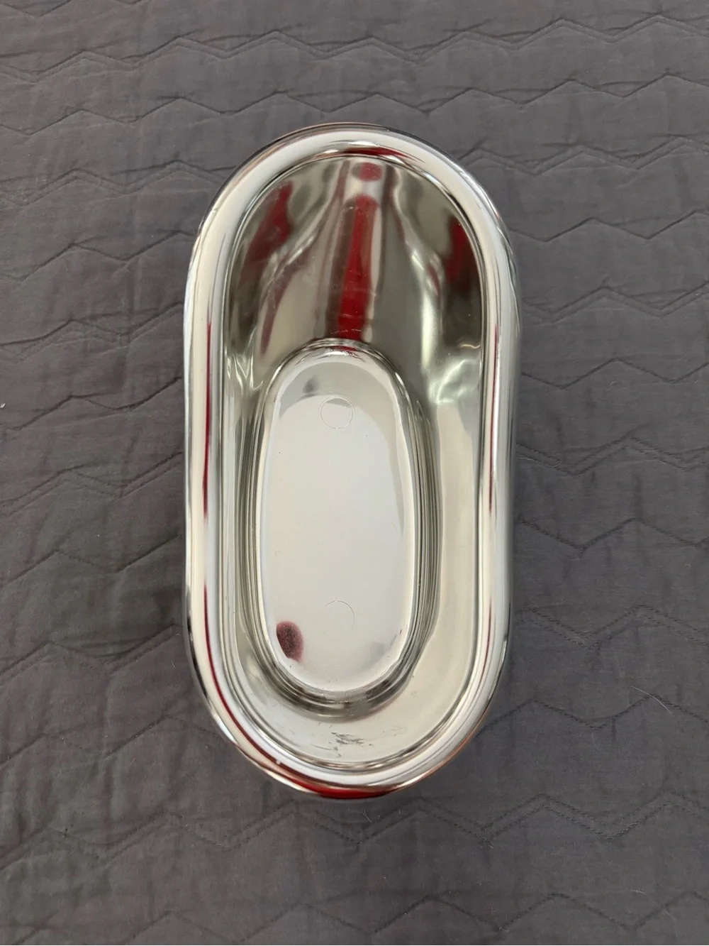 Bath tub accessories